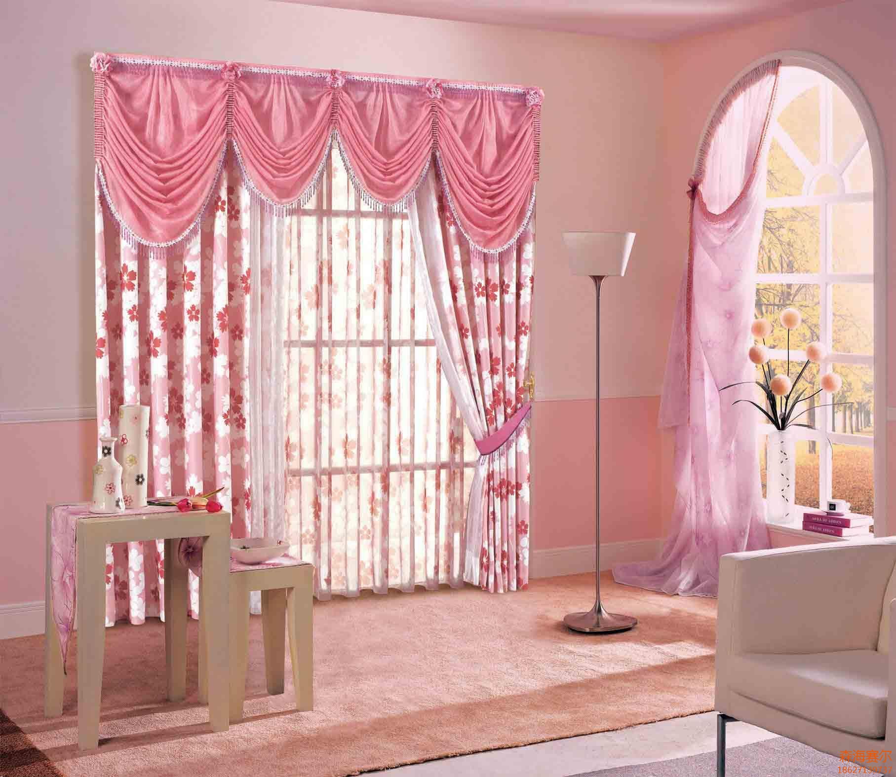 客厅选择什么颜色的窗帘比较好？
